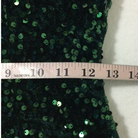 Glamorous One-Shoulder Sequin Maxi Dress - Picture 6 of 9